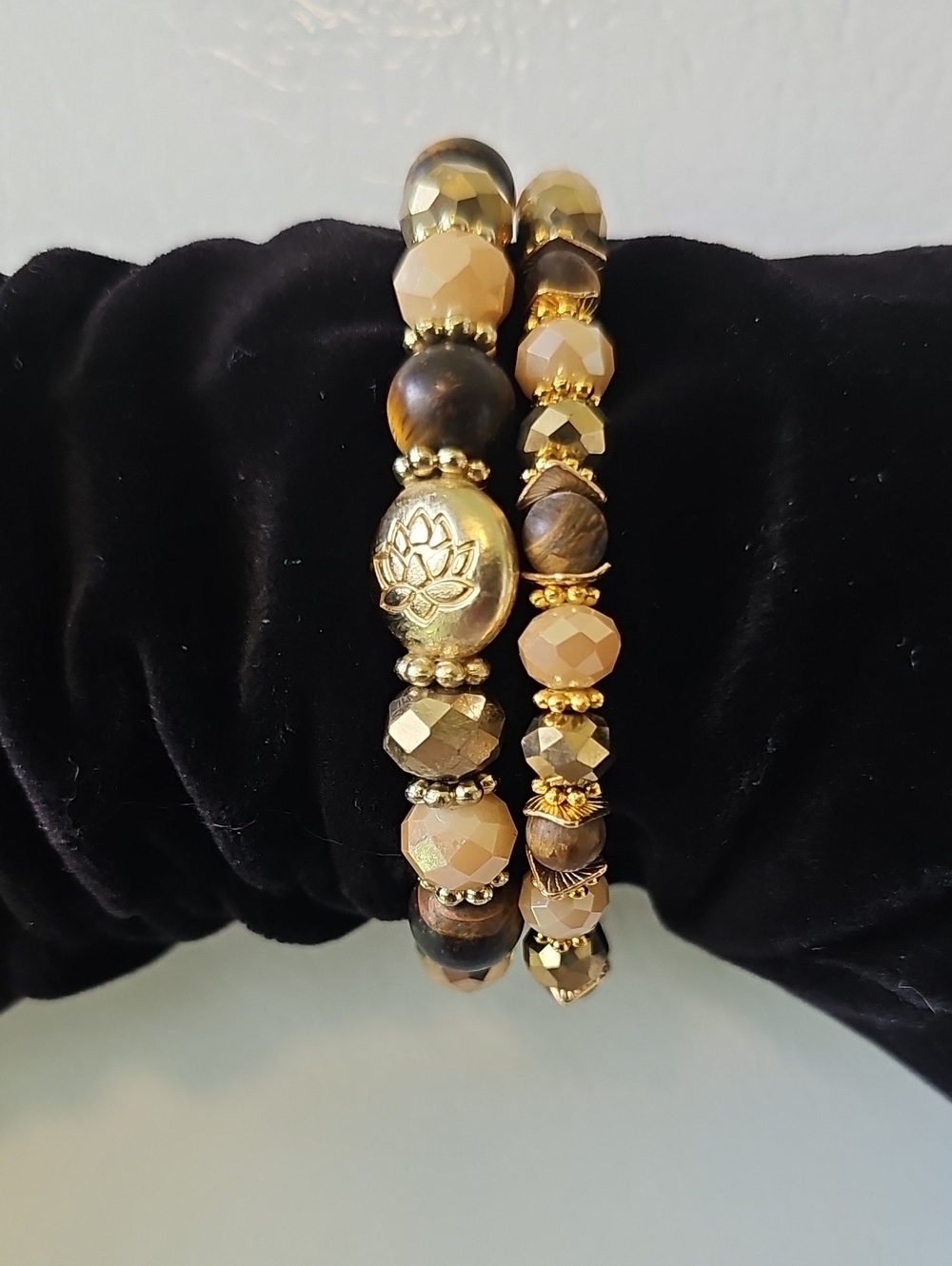Gold and Brown Lotus Bead Stretch Bracelet Set